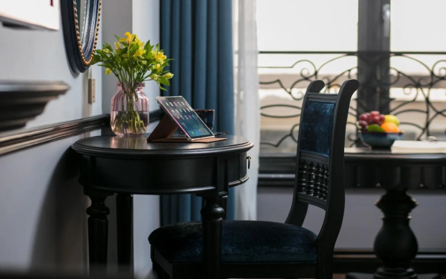 La Beaute Boutique  & Spa