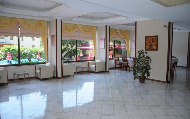 Siesta & Juniper Hotel