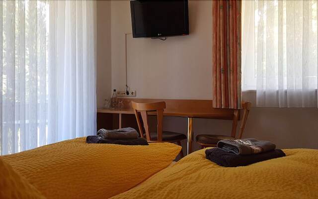 Hotel-Pension Rennsteighütte Frauenwald