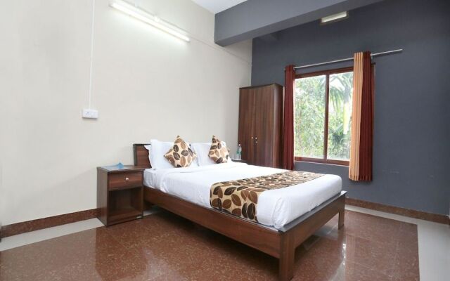 OYO 10387 Edakkal Holiday Home