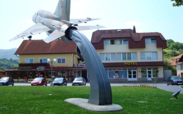 Hotel Puntar