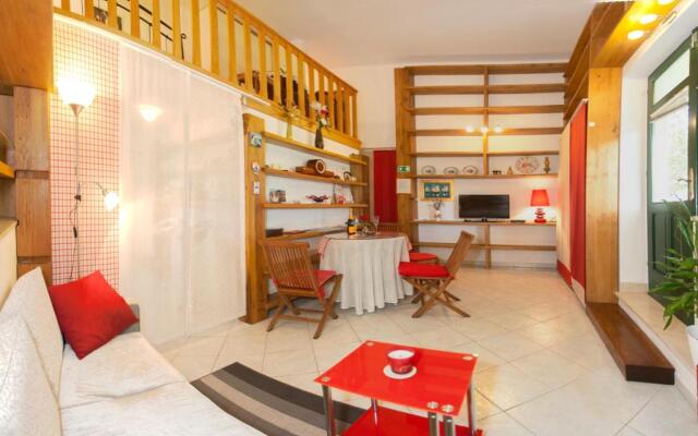 Kamenita Apartment