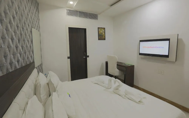 Hotel A Star - 50 Meter from Golden temple