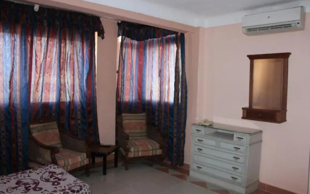 Sea Star Hotel
