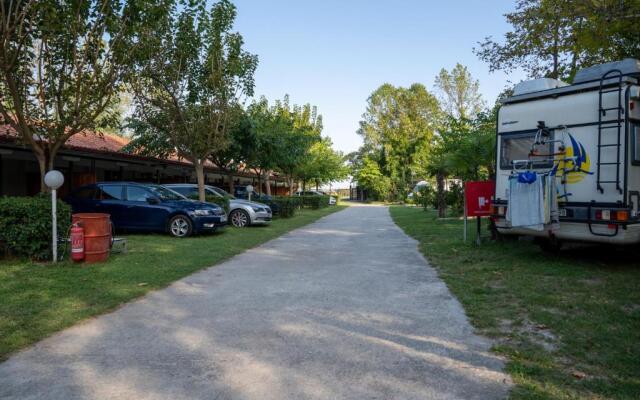 Camping Stolos