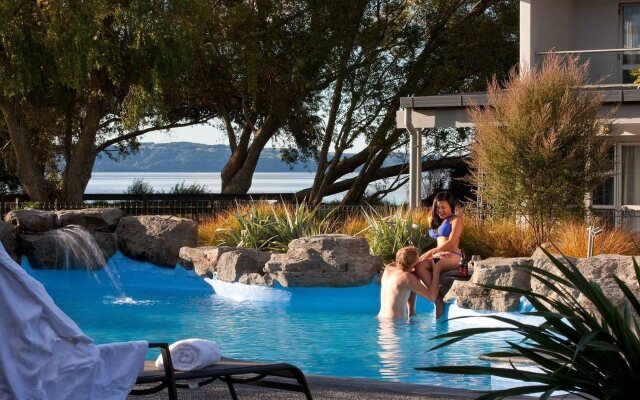 Wai Ora Lakeside Spa Resort
