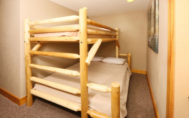Pinnacle View 7C - Three Bedroom Chalet