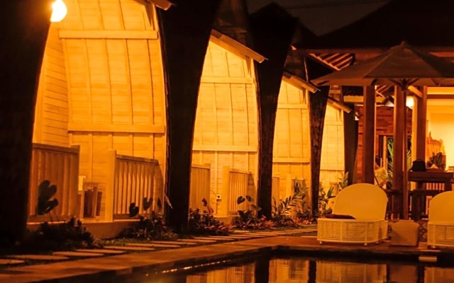 KJ Klumpu Wooden Style Guest House at Canggu