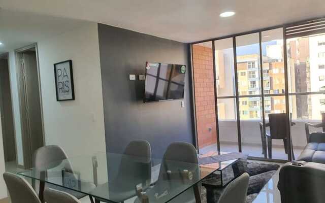 "apartment in Sabaneta With Views of the Eiffel Tower"