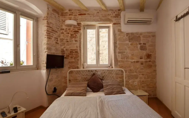 Modern and Cozy Rovinj Old Town Apartments