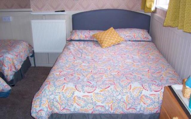 The Chelston Bed  Breakfast