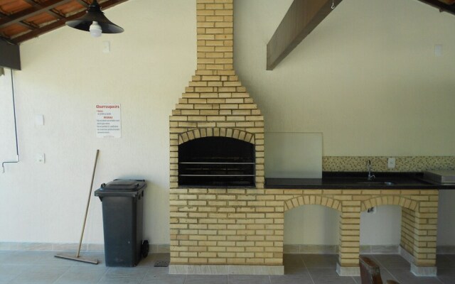 Gohouse - Pontoes 703