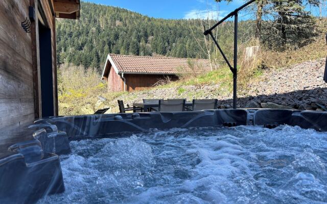 Chalets Perce Neige & Jacuzzi privatif