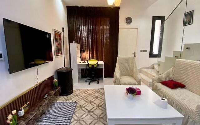 Romantic Hideaway One Bedroom Villa