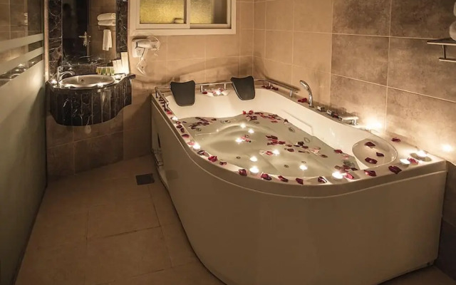 Towlan Suites 3