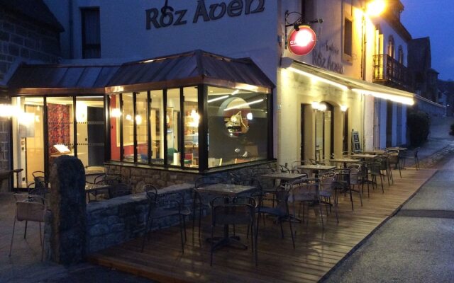 Citotel La Chaumiere Roz Aven