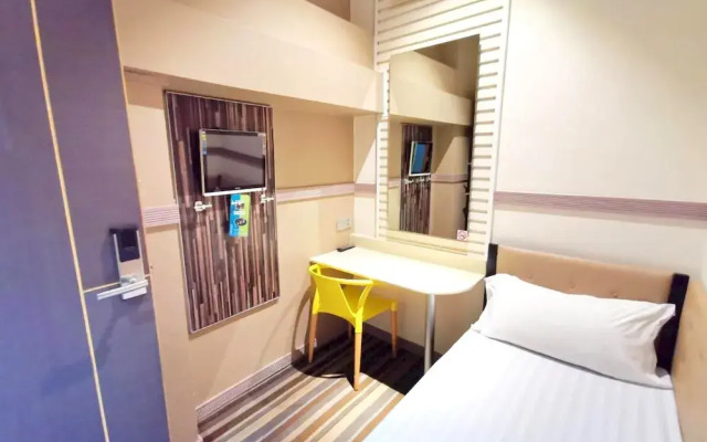 Capital O 75451 Podstel Hostel Bangkok