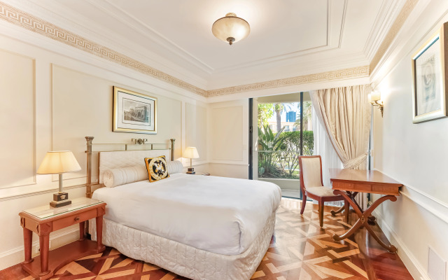 Imperial Hotel Gold Coast