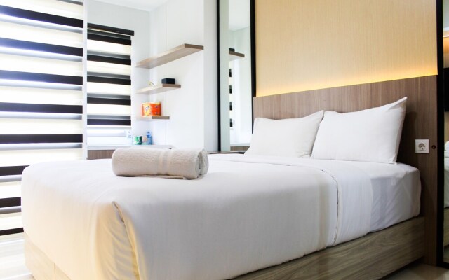 Comfy and Nice Studio Apartment at Springwood Residence