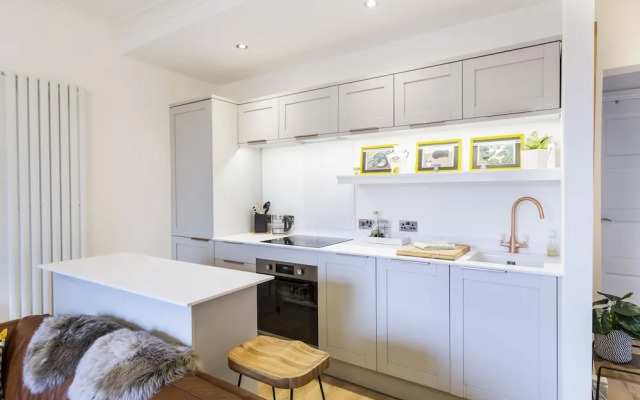 Your Apartment The Little Birdie