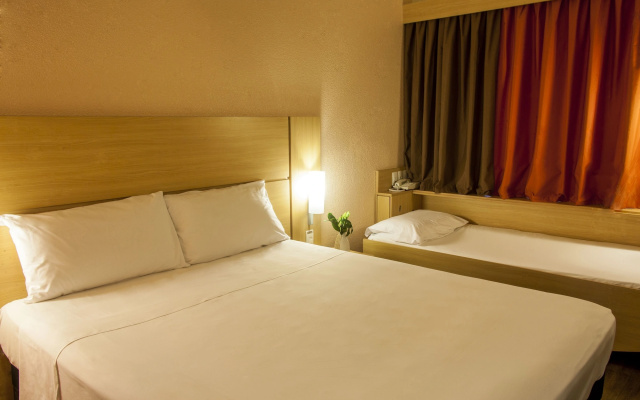 Ibis Manaus Distrito Industrial