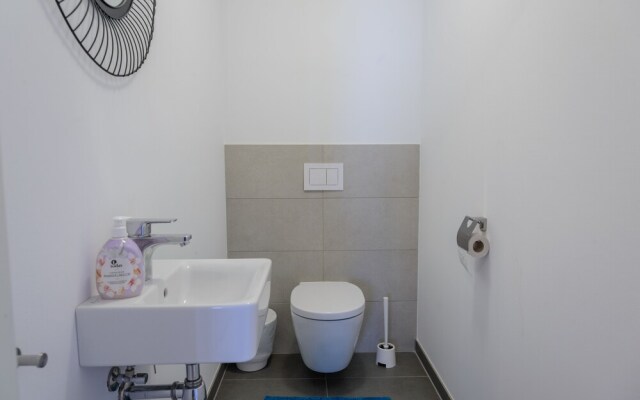 FeelGood Apartments Green Living