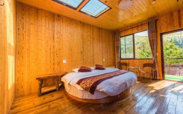 Mogan Mountain Yunpan Xingxi Guesthouse