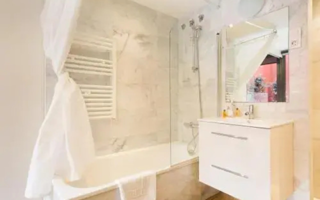 My Space Barcelona Pool City Center