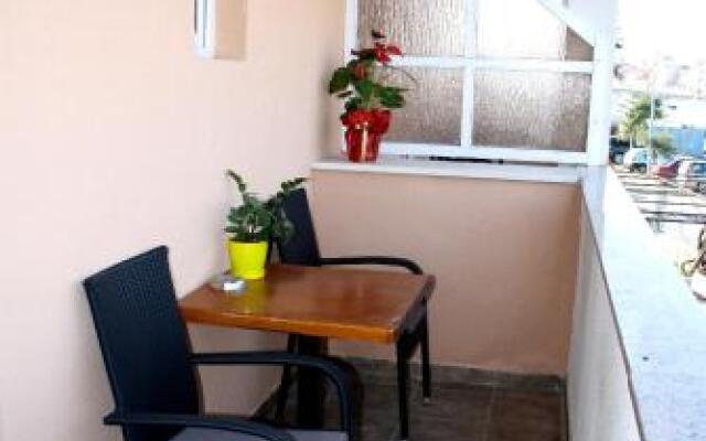 Apartments Miše