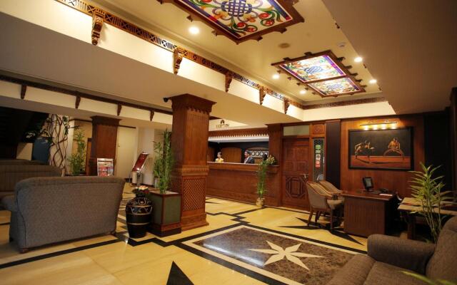 OYO Premium Cochin Airport Extension