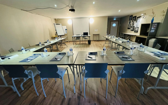 Hotel Kyriad Toulouse Sud - Roques