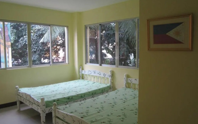 DDD Habitat Marikina Hotel