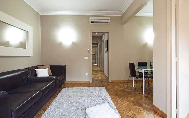 Bhm1-105 Designer Apartment In Eixample