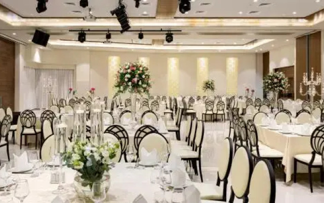 Ramada Olivie Nazareth