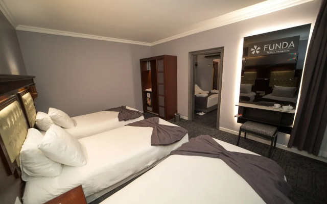 Funda Hotel