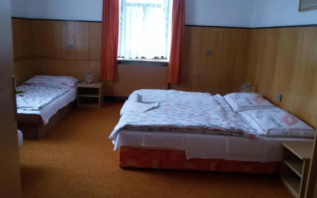 Penzion Vozzýk