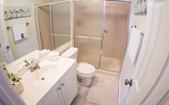 Cypress Serenity: 3Br Townhome With Garage, Private Patio, Community Pools (P33)