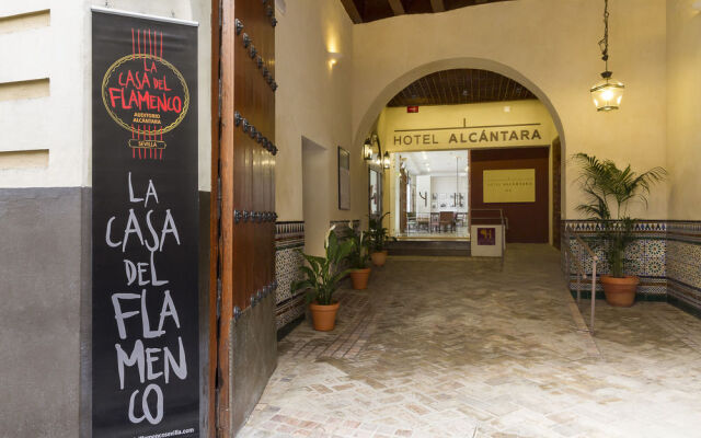 Hotel Alcántara