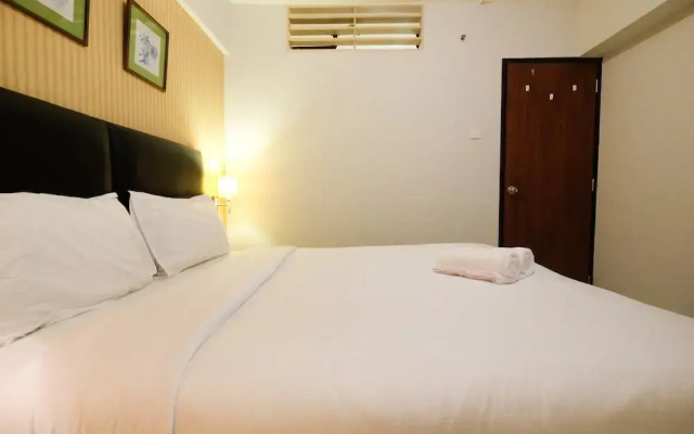 Homey and Simply 2BR Kebagusan City Apartment