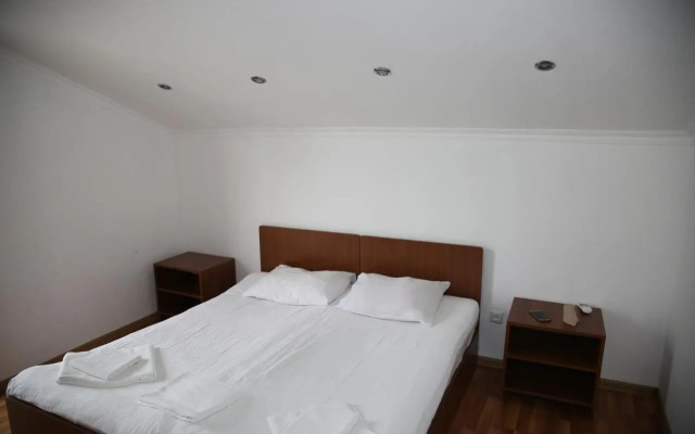 Merabi Guest House