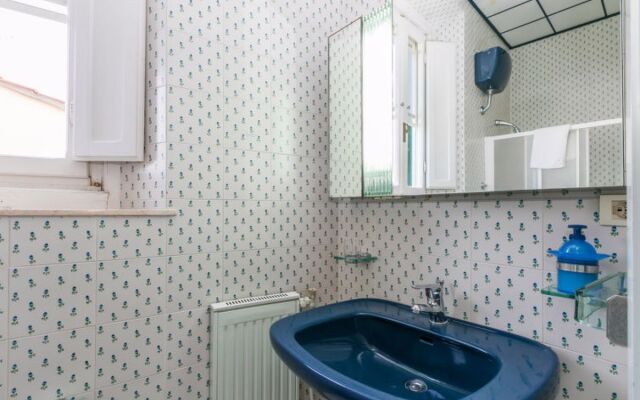 Villa La Guardia Vecchia 28137