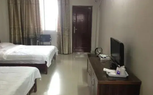 Jinhui Business Hotel
