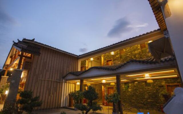 Puzhehei Mingsu · Mountain View Sunset Hotel (Puzhehei Scenic Area Qinglongshan Branch)