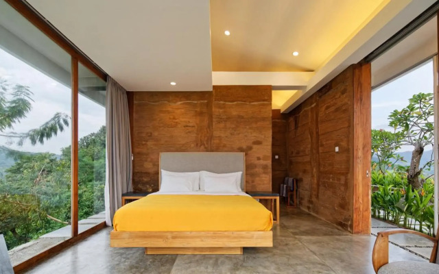 Seven Havens Residence