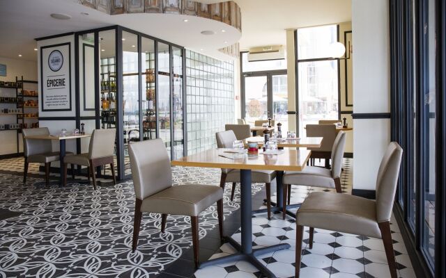 Hôtel Port Marine - Sète