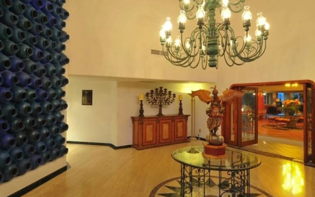 Nicest JR Suite Studio IN Cabo Downtown Marina, Cabo San Lucas