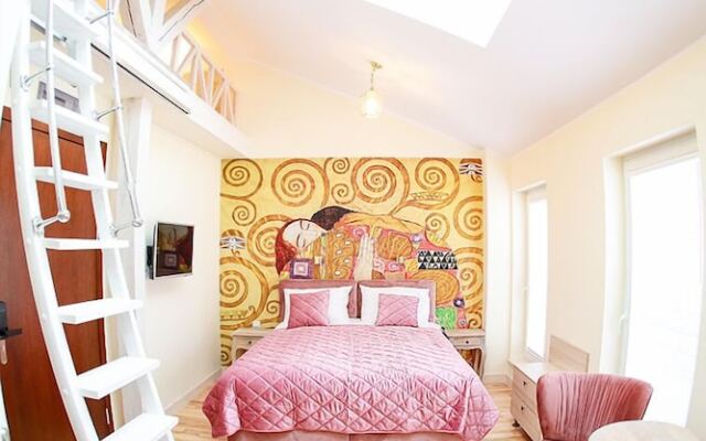 Sky&Light Apartments