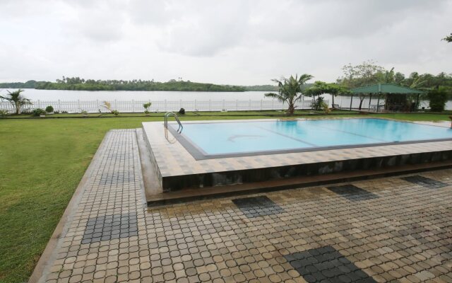 Sano Rich Lagoon Villa