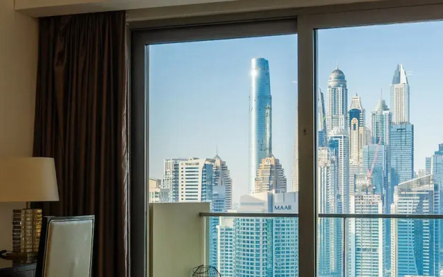Spectacular Suite JW Marriott Marina
