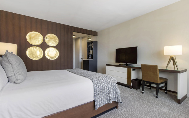 Omni Charlotte Hotel